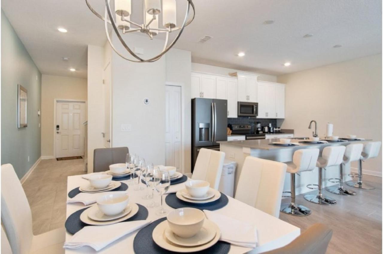 Four-Bedroom Townhome Kissimmee Orlando Exterior photo